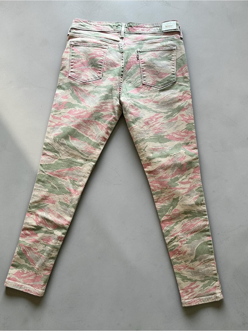 Levi’s camo pink green, legging style jeans – 12 - Picture 5 of 8